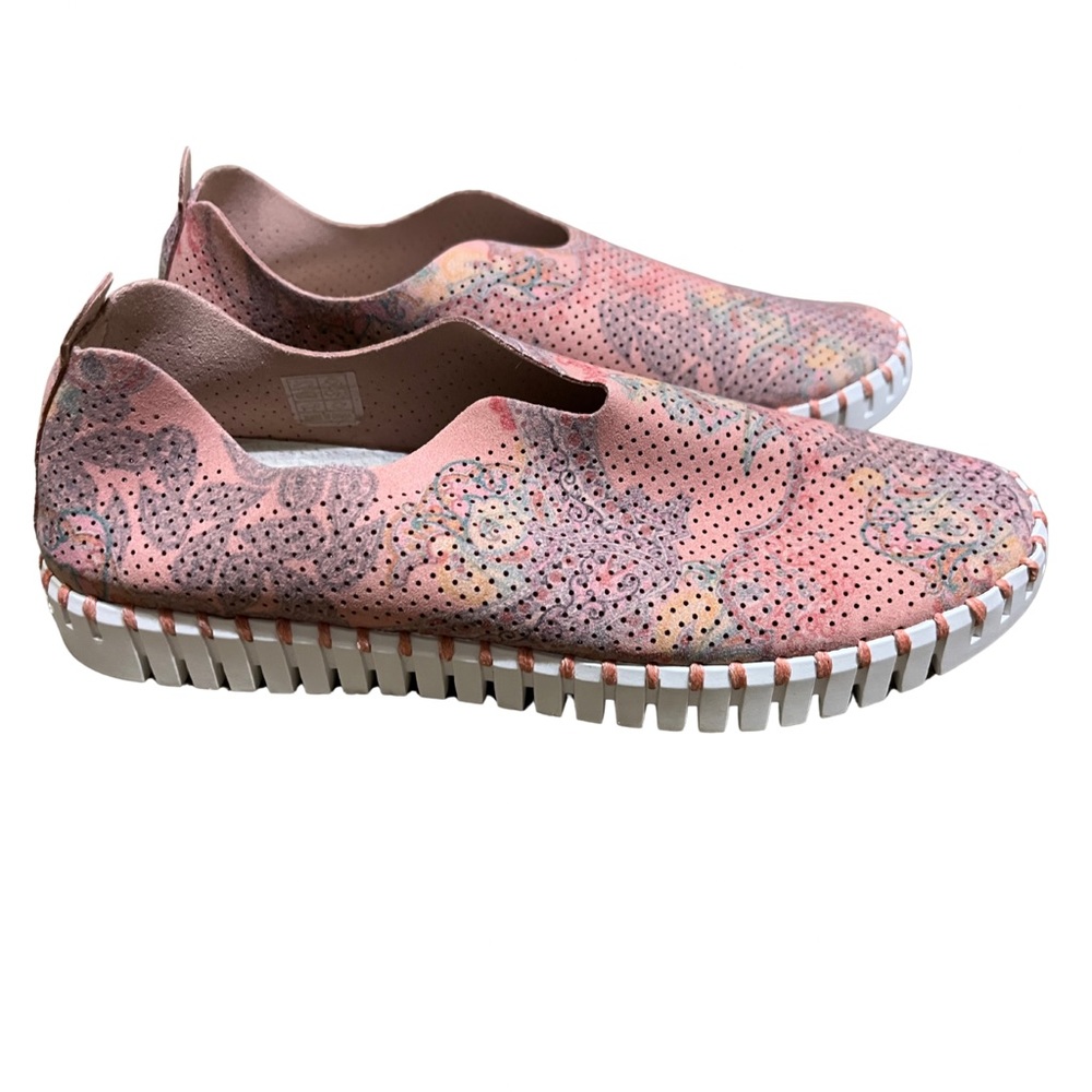 ILSE JACOBSEN TULIP PERFORATED SLIP ON SNEAKER CORAL BLUSH SIZE 40